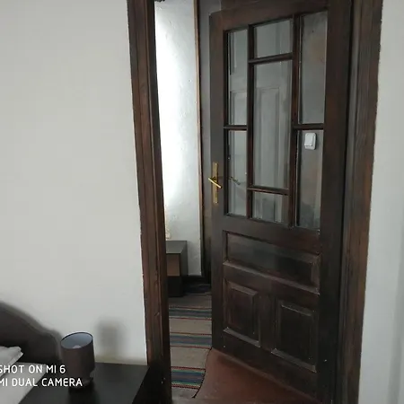 Papanovata House Enina