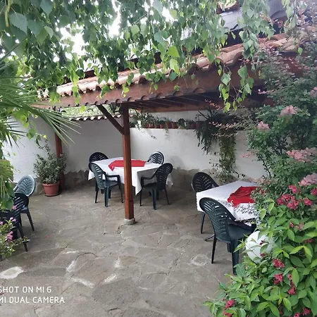 Papanovata House Guest house 3*
