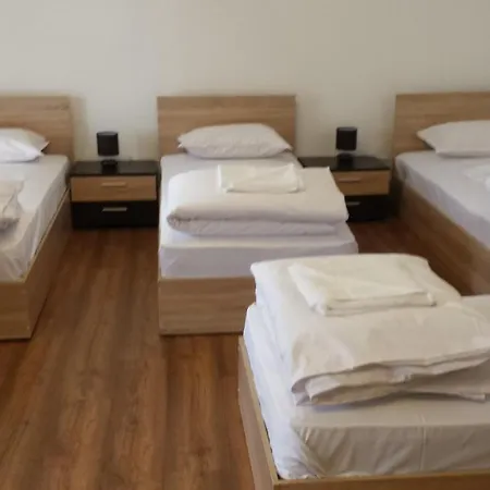 Papanovata House Guest house Enina