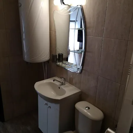 Papanovata House Enina