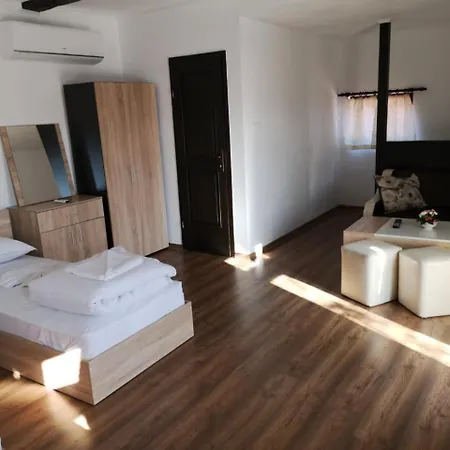 게스트하우스 Papanovata House *