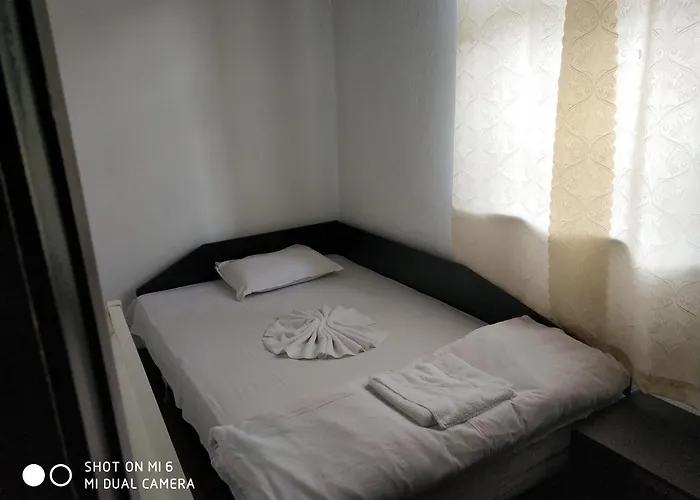 Papanovata House 3* Enina