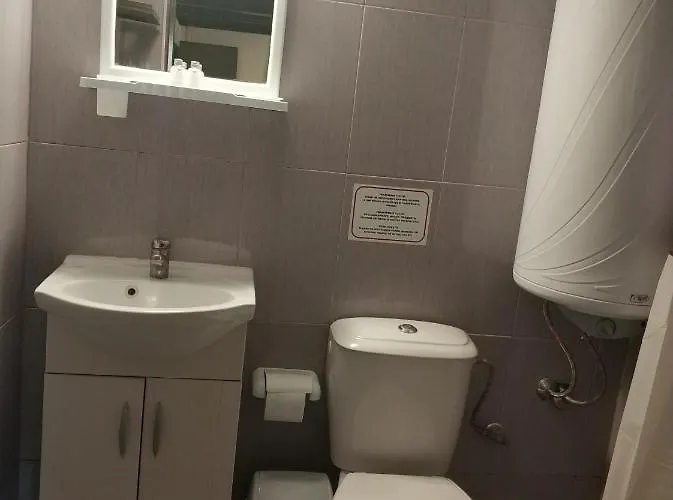 Papanovata House Πανσιόν Enina